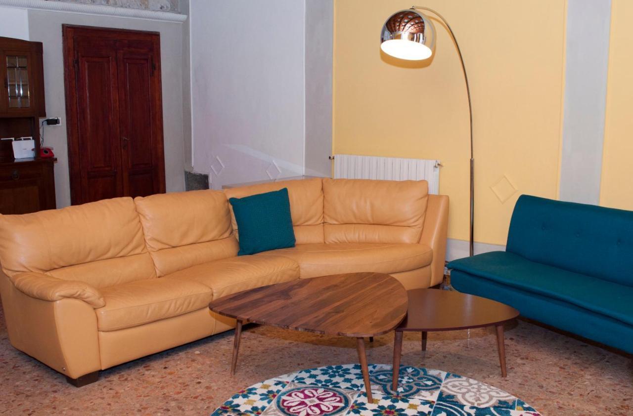 Retro B&B Pisa Bagian luar foto